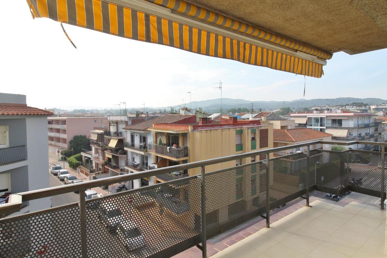 Apartamento esquinero en Palamós Exterior foto